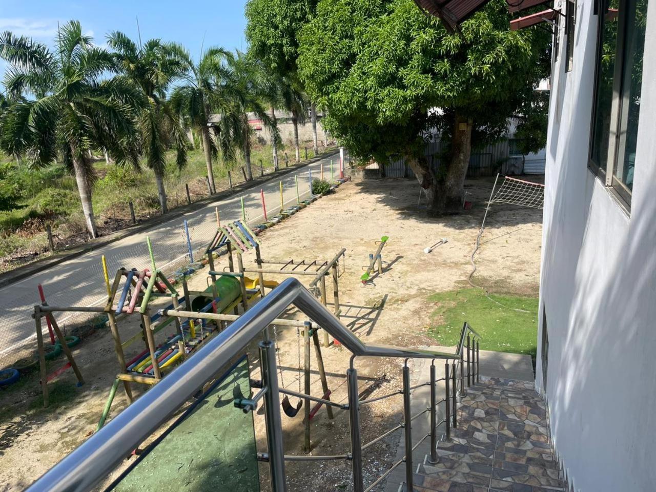 Cabanas Melany Coveñas Exterior foto